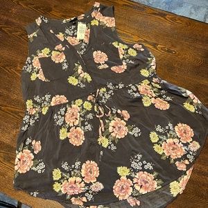 NWT Torrid floral tie waist baby doll tank top size 1